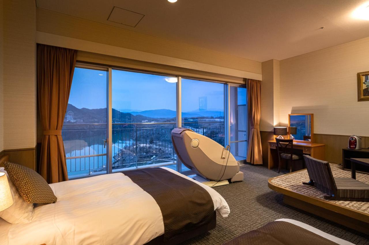 Enakyo Onsen Hotel Yuzuriha Eksteriør billede