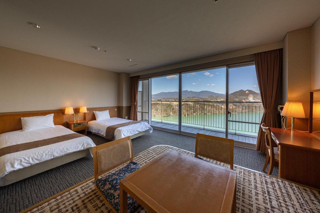 Enakyo Onsen Hotel Yuzuriha Eksteriør billede