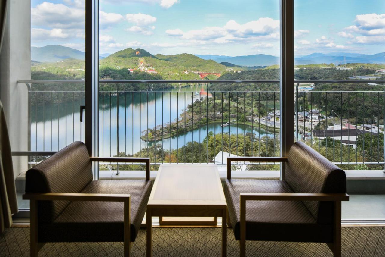 Enakyo Onsen Hotel Yuzuriha Eksteriør billede