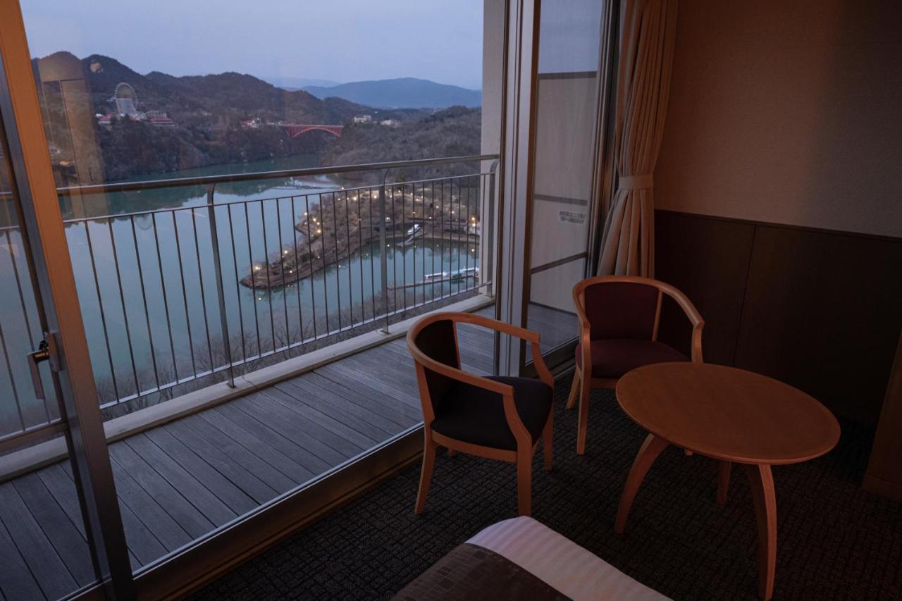 Enakyo Onsen Hotel Yuzuriha Eksteriør billede
